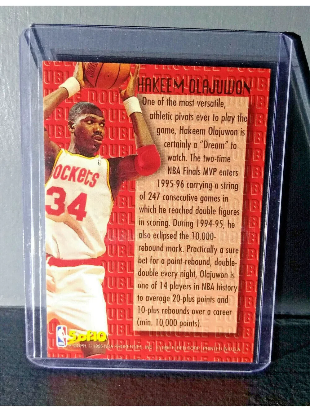 1995-96 Hakeem Olajuwon Fleer Ultra Double Trouble #5 Basketball Card